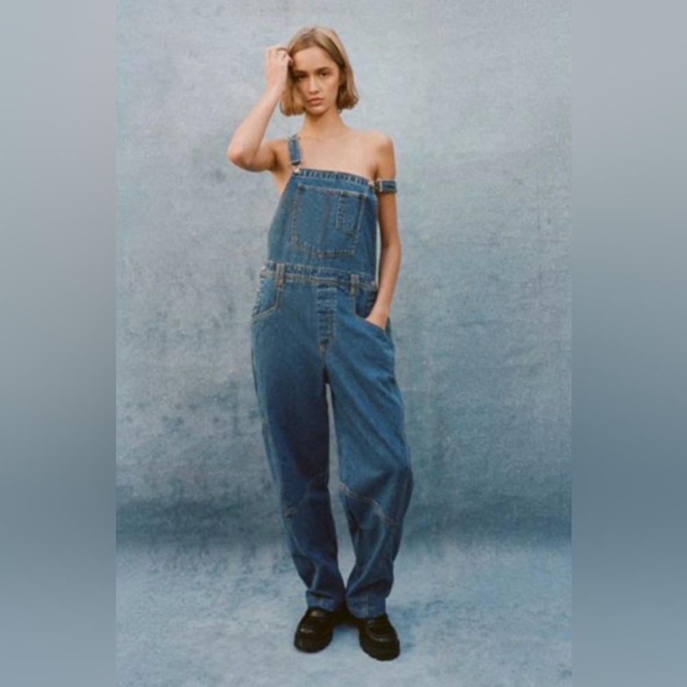 Urban Outfitters BDG Baggy Women's Blue Denim Overalls